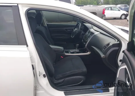 2015 Nissan Altima 2.5 Sv из США, поврежденный, VIN 1N4AL3APXFC279088